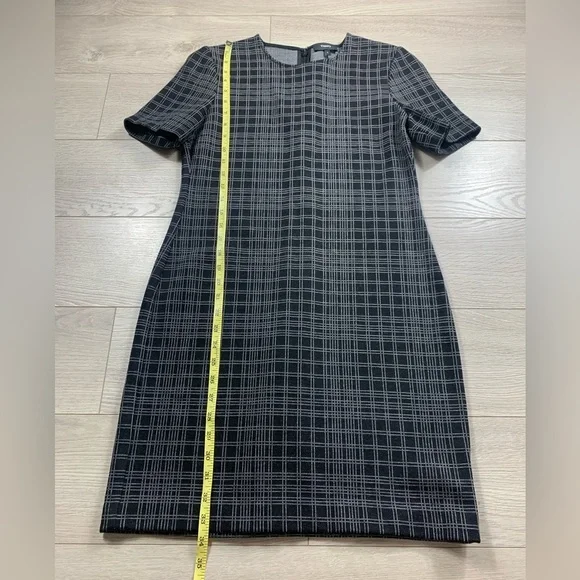 Theory Rijik Structured Knit Pattern Shift Dress - Picture 10 of 11